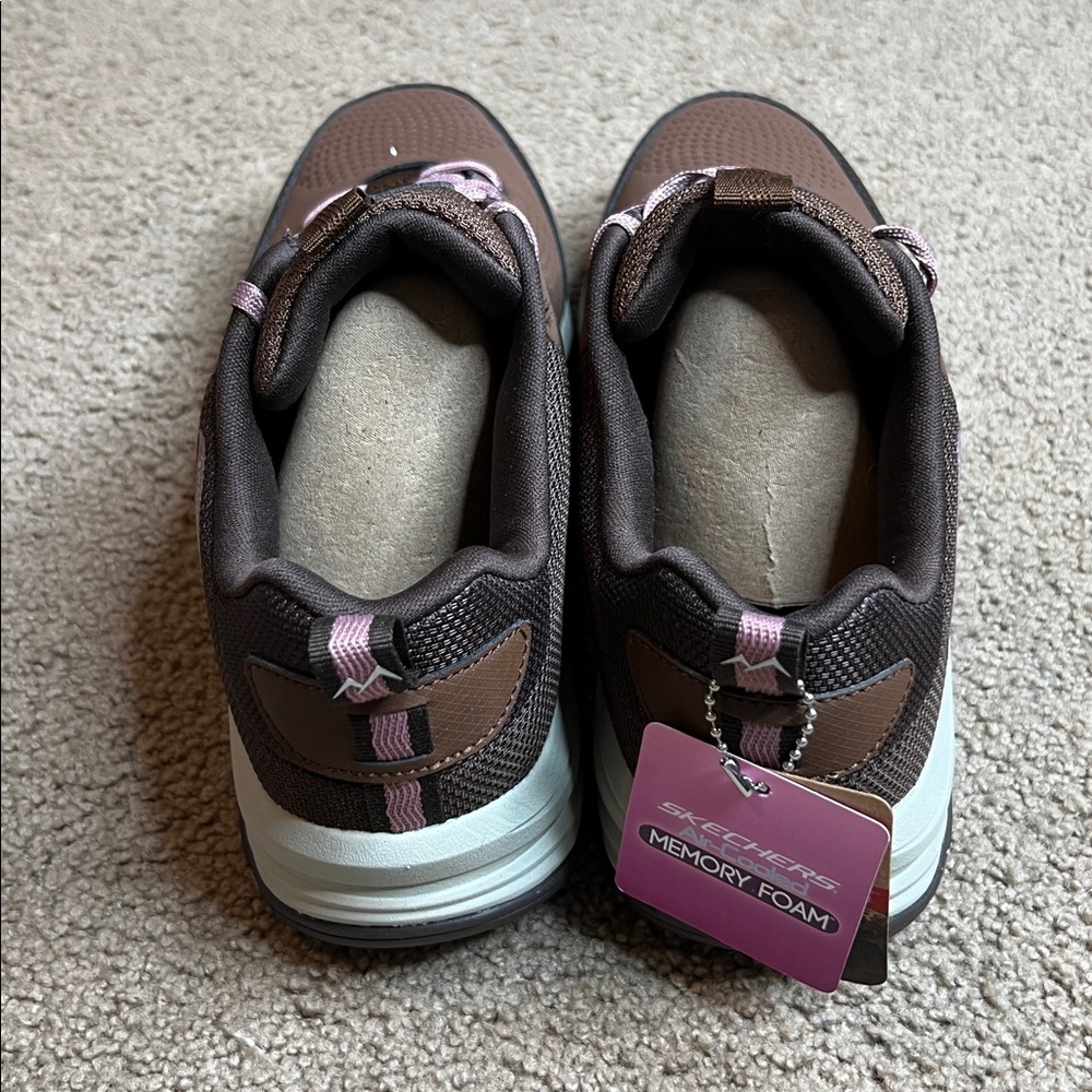 NWT - Skechers Outdoor Trail Shoes - Size 8.5 - Picture 4 of 9